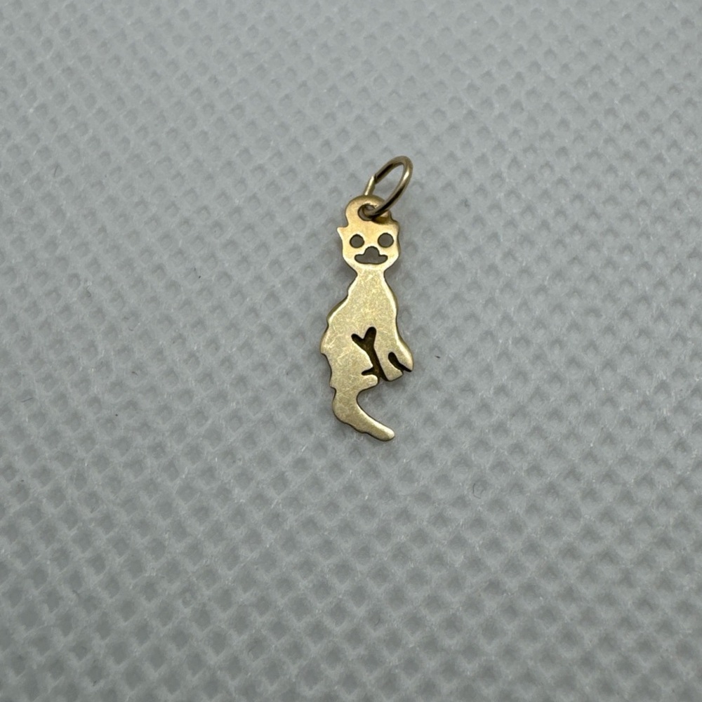 Vintage 14k Yellow Gold Cat Charm Pendant Kitten Dainty